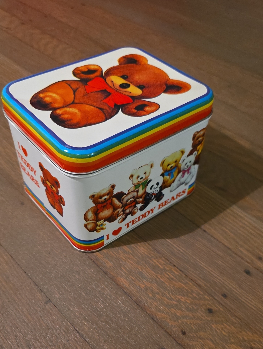 Cheinco Vintage 1984 White Teddy Bear Tin Storage Box with Rainbow Trim